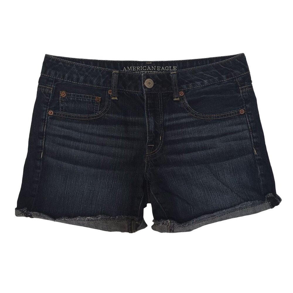 American Eagle denim shorts medium wash size 6